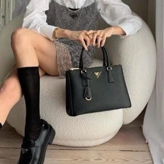 프라다 갤러리아 사피아노 더블지퍼 토트백 1BA274