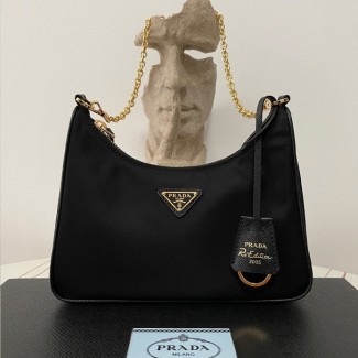 프라다 리에디션 리나일론 숄더백 블랙 금장 1BH204