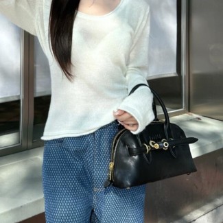 미우미우 아방뛰르 나파 가죽 탑 핸들 백 블랙