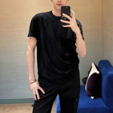 루이비통 모노그램 쇼트 슬리브드 코튼 크루넥