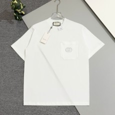 구찌 GG 자수 패치 포켓 반팔 티셔츠 화이트