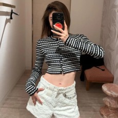 루이비통 스캘럽 스트라이프 가디건