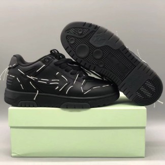 오프화이트 블랙 아웃 오브 오피스 사토리얼 스니커즈