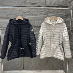 몽클레어 오레돈 후드 다운 재킷